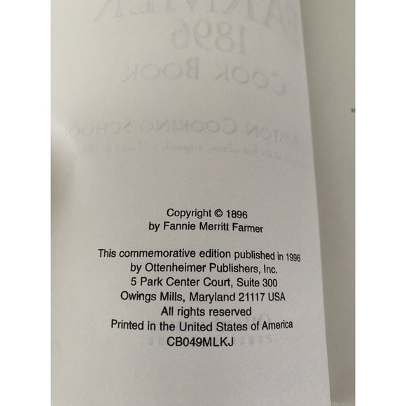 Fannie Farmer 1896 Cook Book Paperback Published 1996 By Fannie Merrit Farmer - Picture 2 of 10